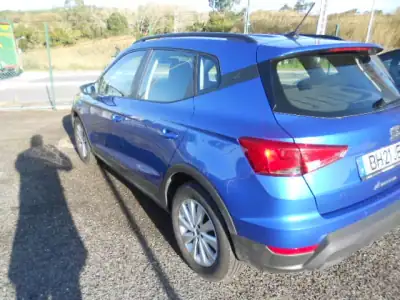 SEAT Arona 2024 - 18900 EUR, 32803 km - AUTO.MOTO.pt - 32803km - foto 6 de 12