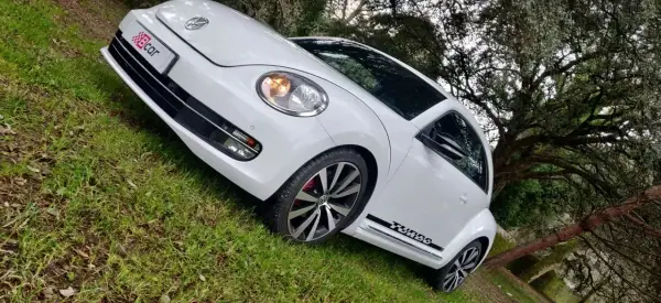 Volkswagen New Beetle 2011 - 17499 EUR, 163800 km - AUTO.MOTO.pt - 163800km - foto 7 de 41