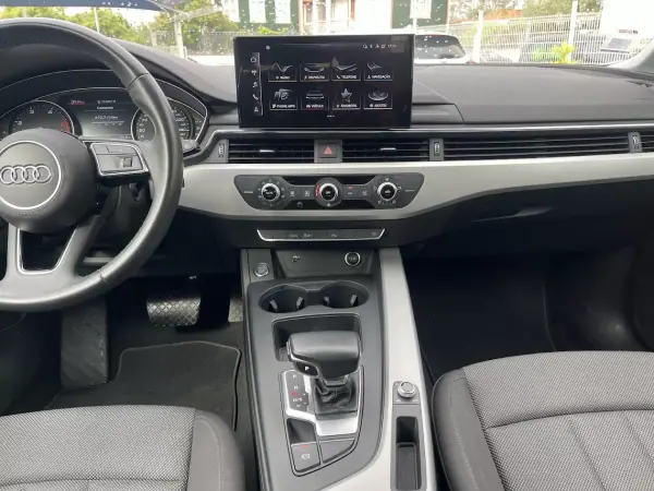 Audi A4 Avant 2022 - 21250 EUR, 195000 km - AUTO.MOTO.pt - 195000km - foto 12 de 45