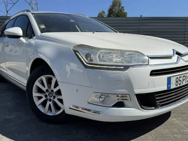 Citroën C5 Break 2012 - 7950 EUR, 305000 km - AUTO.MOTO.pt - 305000km - foto 3 de 18