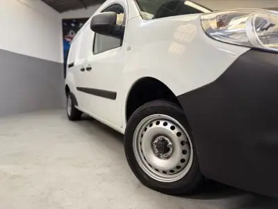 Renault Kangoo 2018 - 12250 EUR, 184400 km - AUTO.MOTO.pt - 184400km - foto 3 de 15