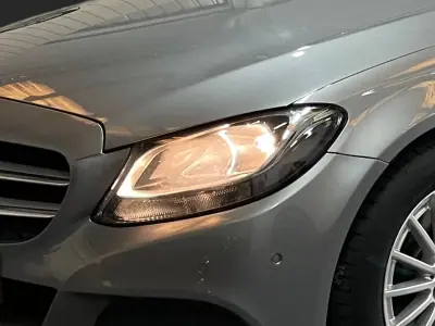 Mercedes-Benz C 180 2015 - 14950 EUR, 208000 km - AUTO.MOTO.pt - 208000km - foto 5 de 20