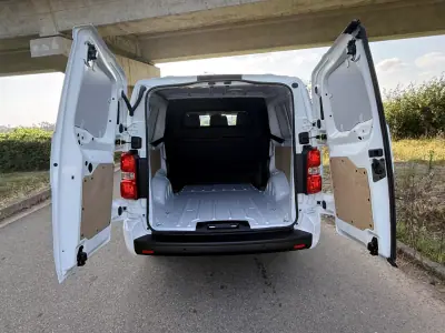 Citroën Jumpy 2026 - 34999 EUR, 1600 km - 1600km - foto 11 de 26