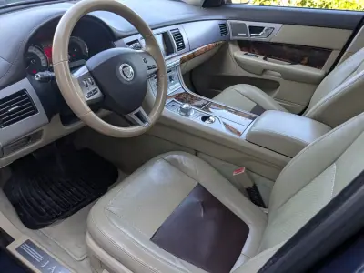 Jaguar XF 2008 - 8990 EUR, 330000 km - 330000km - foto 3 de 17