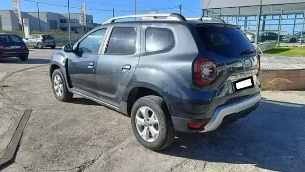 Dacia Duster 2019 - 13999 EUR, 140000 km - AUTO.MOTO.pt - 140000km - foto 15 de 15