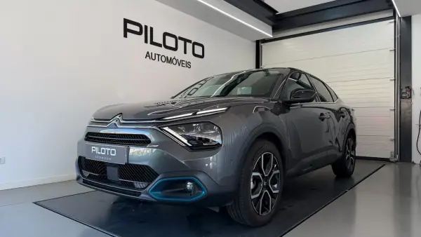Citroën e-C4 X 2023