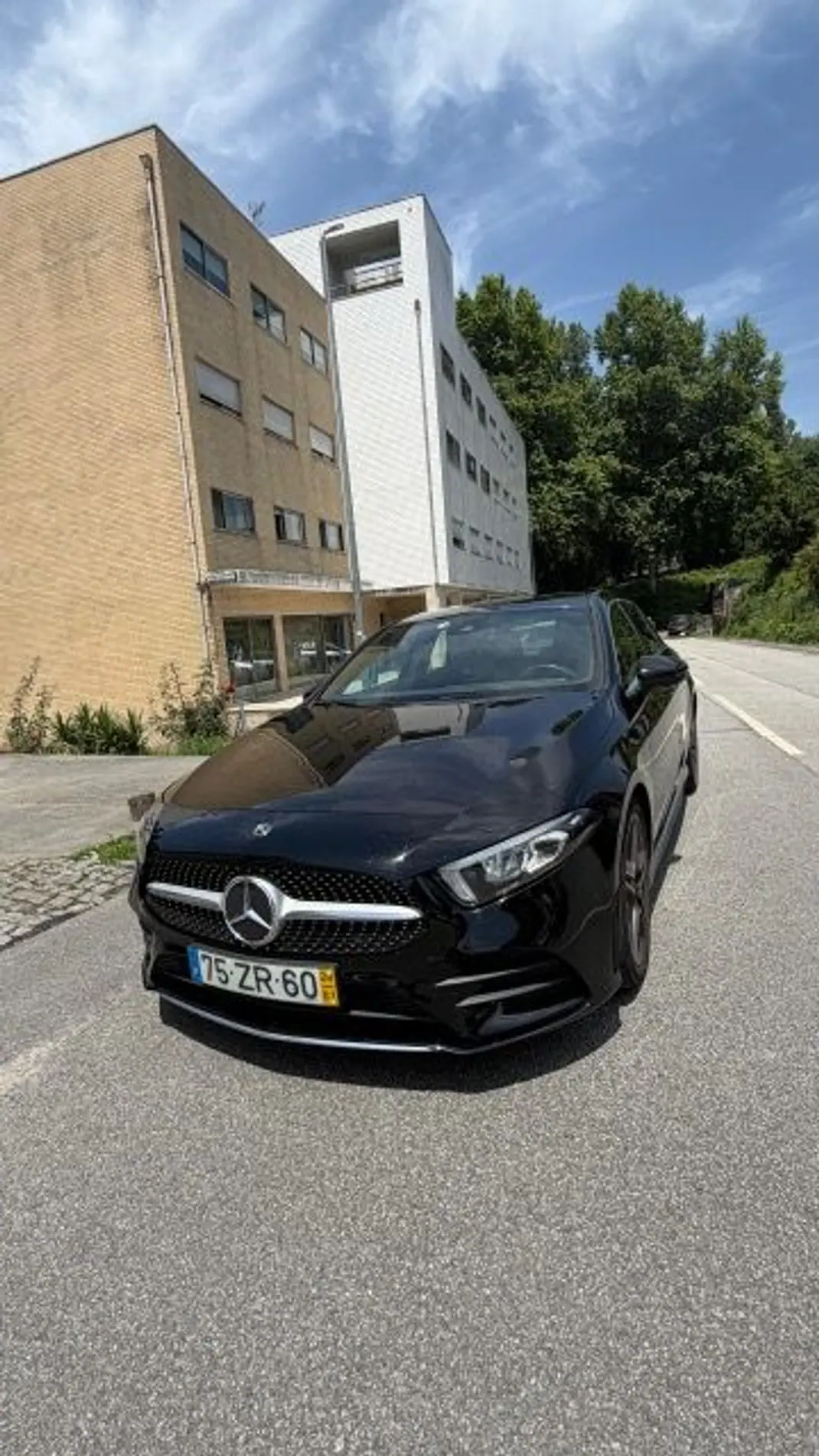 Mercedes-Benz A 180 2020 - 22500 EUR, 73000 km - 73000km - foto 3 de 14