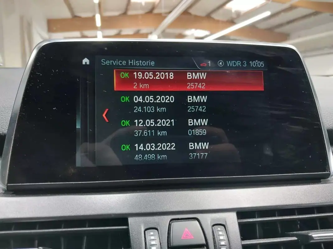 BMW 218 Gran Tourer 2018 - 19990 EUR, 126000 km - 126000km - foto 20 de 23