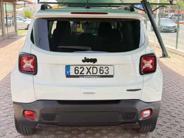 Jeep Renegade 2019 - 19800 EUR, 23341 km - AUTO.MOTO.pt - 23341km - foto 5 de 16