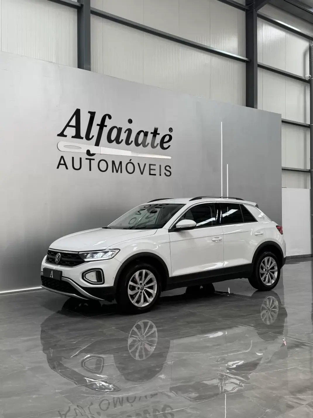 Volkswagen T-Roc 2022 - 21490 EUR, 71000 km - 71000km - foto 17 de 31