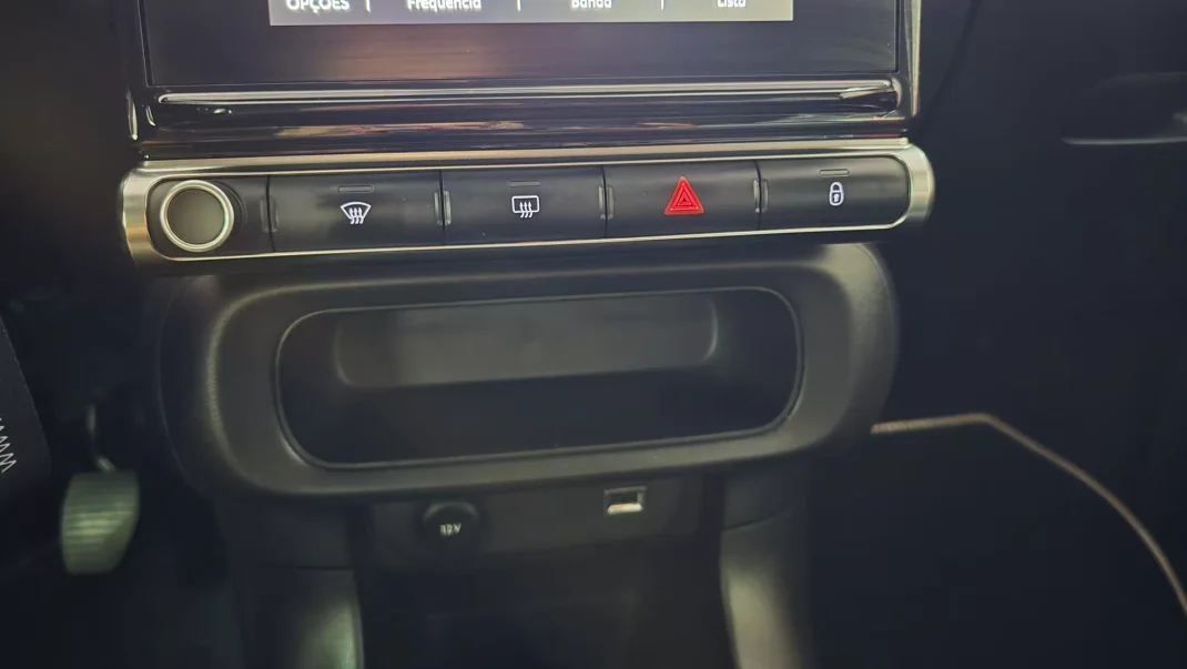 Citroën C3 2019 - 12750 EUR, 56334 km - AUTO.MOTO.pt - 56334km - foto 52 de 75