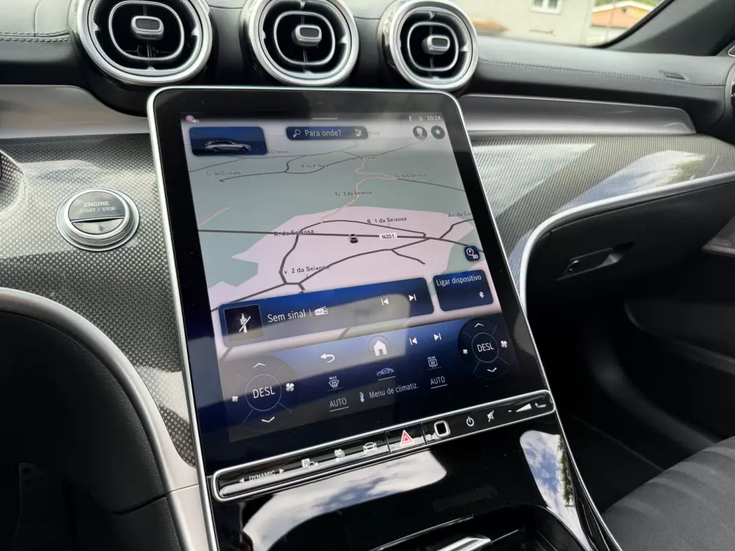 Mercedes-Benz C 300e 2024 - 51500 EUR, 26210 km - AUTO.MOTO.pt - 26210km - foto 15 de 22