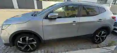 Nissan Qashqai 2018 - 15000 EUR, 139500 km - AUTO.MOTO.pt - 139500km - foto 8 de 9
