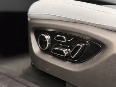 BYD Seal 2025 - 54990 EUR, 29700 km - AUTO.MOTO.pt - 29700km - foto 15 de 27