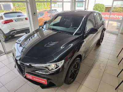 Alfa Romeo Stelvio 2021 - 63500 EUR, 68900 km - AUTO.MOTO.pt - 68900km - foto 7 de 33
