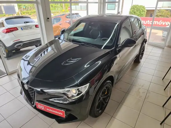 Alfa Romeo Stelvio 2021 - 63500 EUR, 68900 km - AUTO.MOTO.pt - 68900km - foto 7 de 33
