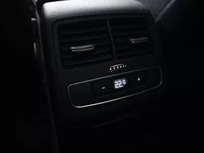 Audi A4 Avant 2016 - 20950 EUR, 253446 km - AUTO.MOTO.pt - 253446km - foto 42 de 44