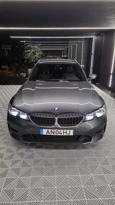 BMW 320 2022 - 26750 EUR, 139000 km - AUTO.MOTO.pt - 139000km - foto 5 de 24