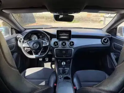 Mercedes-Benz CLA 200 2015 - 18999 EUR, 248500 km - AUTO.MOTO.pt - 248500km - foto 22 de 27