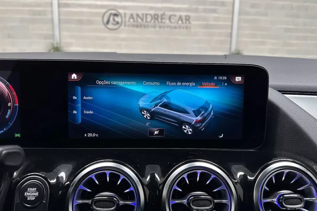 Mercedes-Benz GLA 250 2022 - 32450 EUR, 49303 km - AUTO.MOTO.pt - 49303km - foto 22 de 55