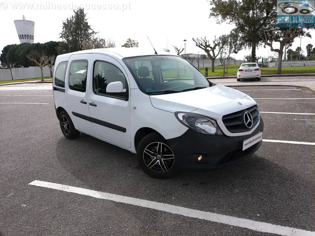 Mercedes-Benz Citan 109 1.5 CDi C/IVA 2019 - 16850 EUR, 118000 km - AUTO.MOTO.pt - 118000km - foto 29 de 31