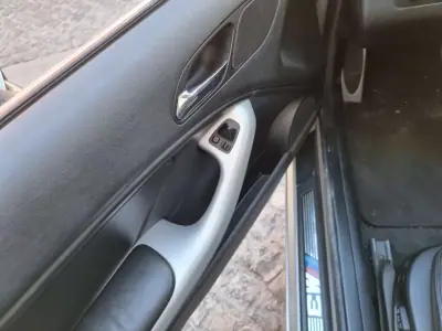 BMW M3 2002 - 42500 EUR, 200000 km - 200000km - foto 7 de 22