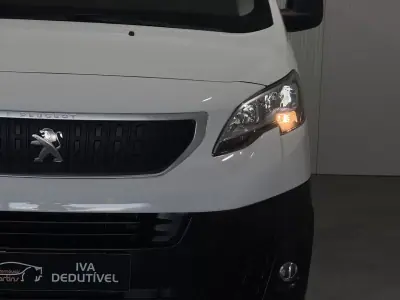 Peugeot Expert 2019 - 18450 EUR, 121904 km - AUTO.MOTO.pt - 121904km - foto 4 de 16
