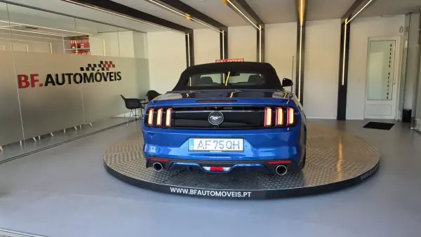 Ford Mustang 2017 - 44900 EUR, 29851 km - AUTO.MOTO.pt - 29851km - foto 18 de 58