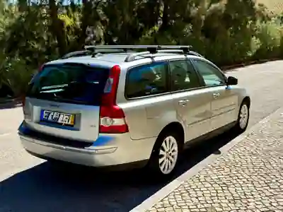 Volvo V50 2007 — foto 4 de 15