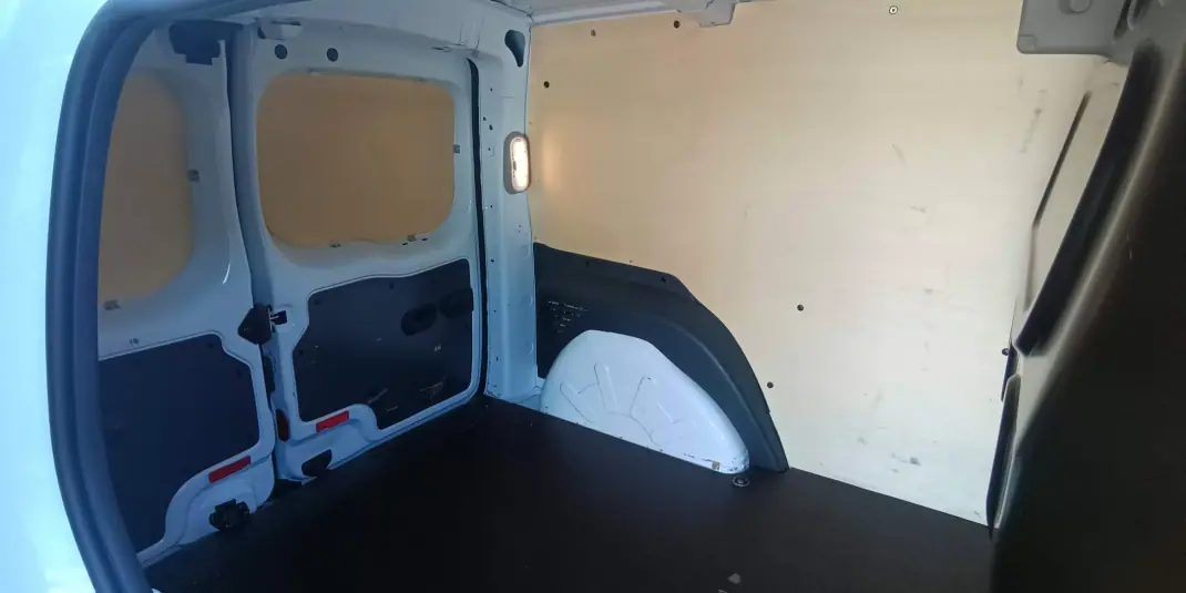 Mercedes-Benz Citan 108 CDI 2021 - 13350 EUR, 82000 km - AUTO.MOTO.pt - 82000km - foto 15 de 16