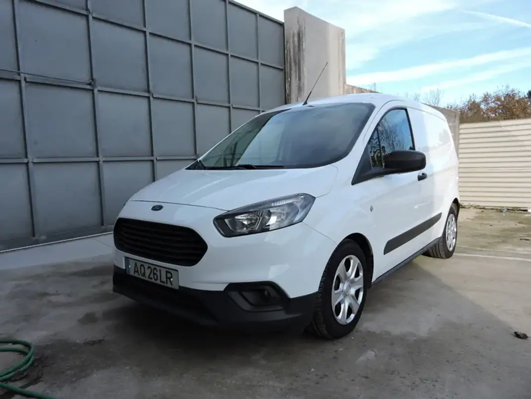 Ford 1.5 TDCi Trend 2022 - 15000 EUR, 51000 km - AUTO.MOTO.pt - 51000km - foto 1 de 11