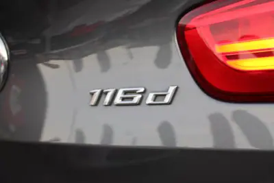 BMW 116 2016 - 13900 EUR, 175168 km - AUTO.MOTO.pt - 175168km - foto 23 de 24