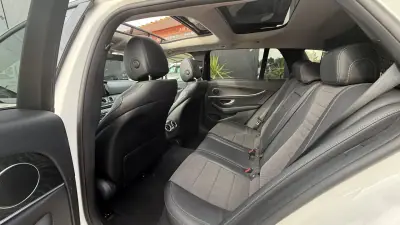 Mercedes-Benz E 300 2019 - 26990 EUR, 147000 km - AUTO.MOTO.pt - 147000km - foto 22 de 41