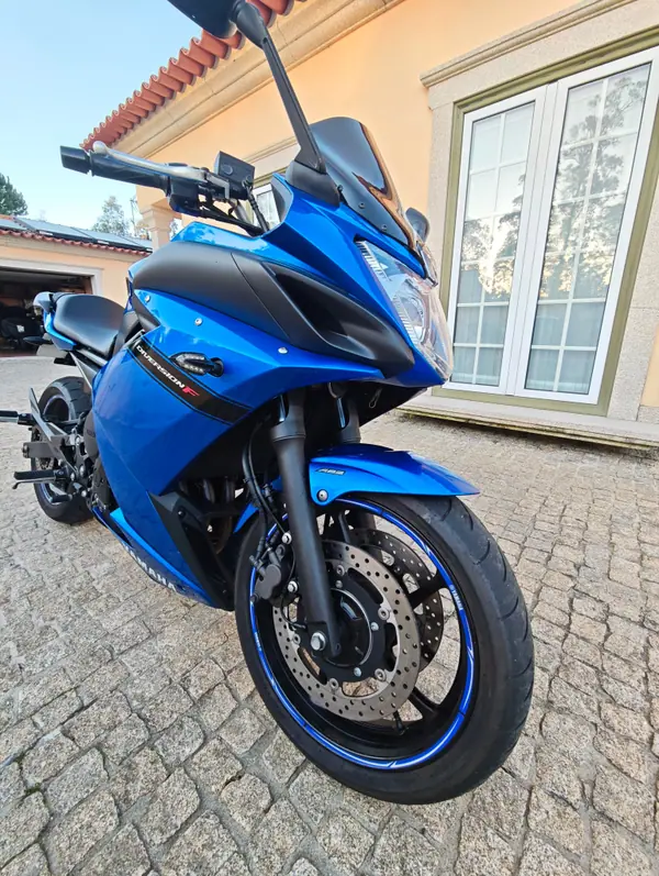 Yamaha XJ6 Diversion 2015 — foto 3 de 10