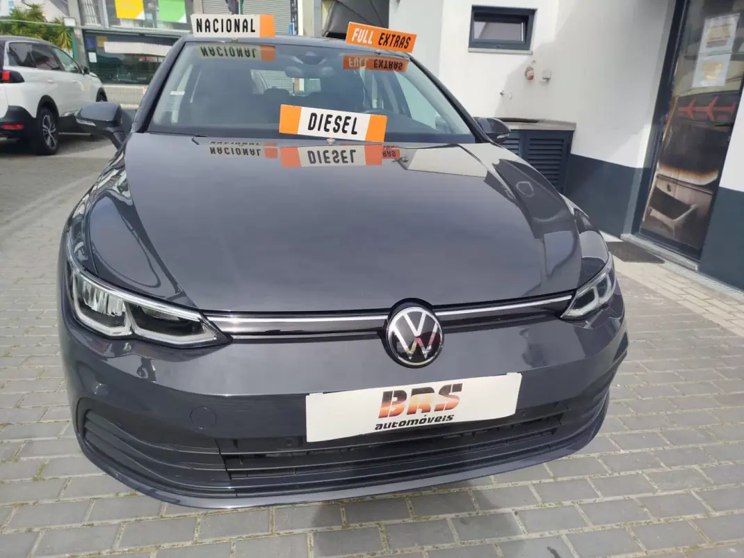 Volkswagen Golf Variant 2022 - 22750 EUR, 105987 km - AUTO.MOTO.pt - 105987km - foto 1 de 20