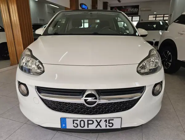 Opel Adam 2015 - 9900 EUR, 39200 km - AUTO.MOTO.pt - 39200km - foto 2 de 13