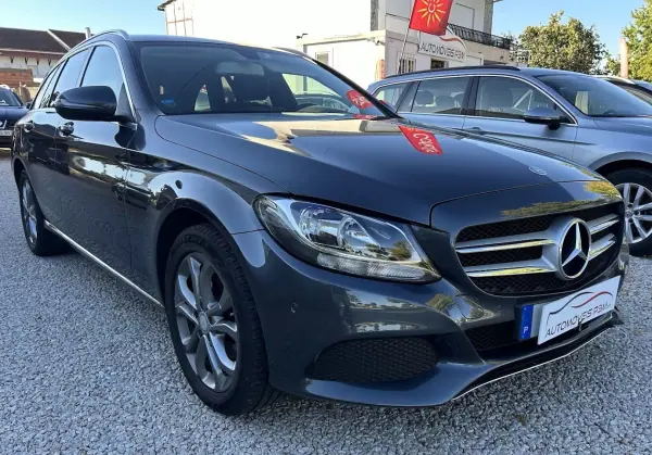 Mercedes-Benz C 200 BlueTEC Exclusive 2015 Diesel — 153 900 km · Bragança Mercedes-Benz C 200 BlueTEC Exclusive 2015 Diesel