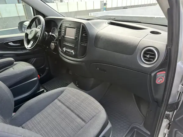 Mercedes-Benz Vito Tourer 2016 - 24900 EUR, 286000 km - AUTO.MOTO.pt - 286000km - foto 51 de 54