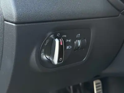 Audi TT Coupé 2012 - 17800 EUR, 185000 km - AUTO.MOTO.pt - 185000km - foto 12 de 25