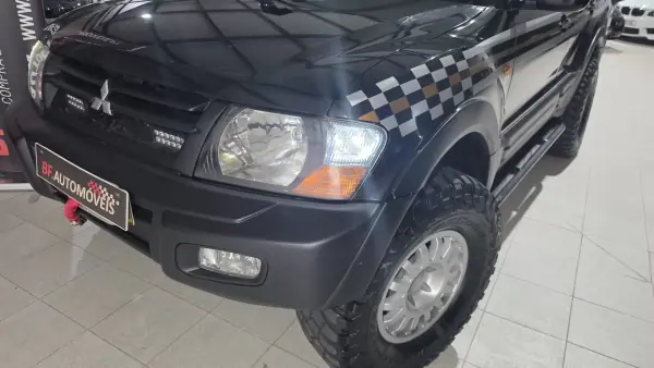 Mitsubishi Pajero 2000 - 22500 EUR, 387561 km - AUTO.MOTO.pt - 387561km - foto 17 de 50