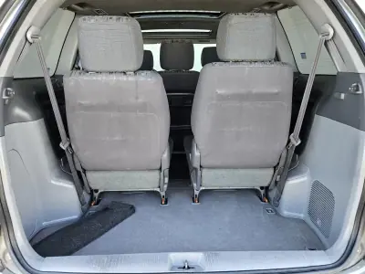 Toyota Previa 2003 - 4250 EUR, 497000 km - AUTO.MOTO.pt - 497000km - foto 9 de 9