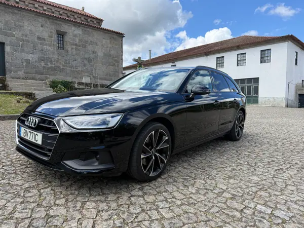 Audi A4 Avant 2020 - 20250 EUR, 160000 km - AUTO.MOTO.pt - 160000km - foto 10 de 16