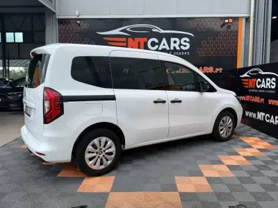 Renault Kangoo 2024 - 25900 EUR, 84343 km - AUTO.MOTO.pt - 84343km - foto 2 de 18