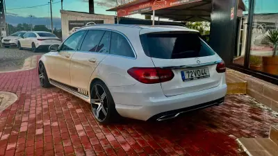 Mercedes-Benz C 200 2015 - 15490 EUR, 230000 km - AUTO.MOTO.pt - 230000km - foto 5 de 19