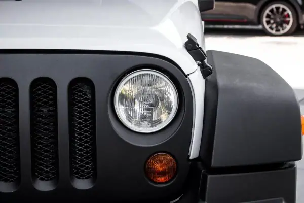 Jeep Wrangler 2008 - 30990 EUR, 142871 km - AUTO.MOTO.pt - 142871km - foto 8 de 29