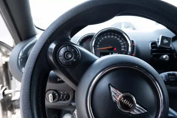 MINI Clubman 2016 - 15900 EUR, 151297 km - 151297km - foto 10 de 19