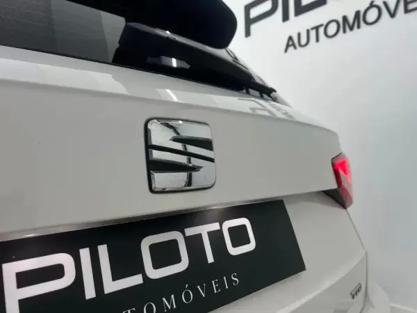 SEAT Arona 2020 - 15490 EUR, 59460 km - AUTO.MOTO.pt - 59460km - foto 13 de 39