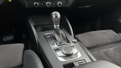 Audi A3 Sportback 2017 - 18999 EUR, 165021 km - AUTO.MOTO.pt - 165021km - foto 20 de 42