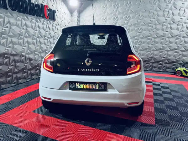 Renault Twingo 2023 - 16990 EUR, 16461 km - AUTO.MOTO.pt - 16461km - foto 3 de 28