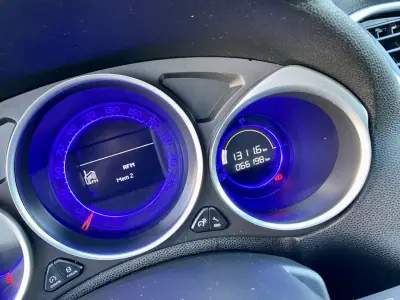 DS DS4 Crossback 2017 - 14990 EUR, 80949 km - AUTO.MOTO.pt - 80949km - foto 11 de 18